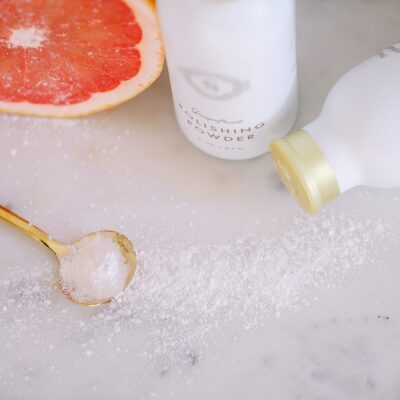 Grapefruit Polishing Powder exfoliating cleanser